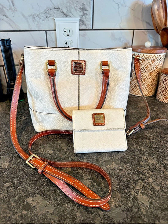 Dooney & Bourke Handbags - Dooney & Bourke Pebble Grain Small Tote in White & Brown w/ Matching Wallet